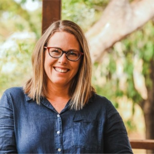 Dr Jemma Postle